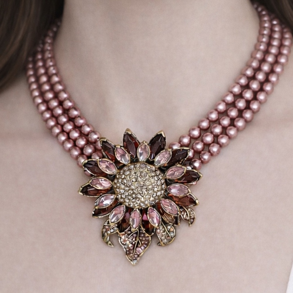 Heidi Daus Dusty Rose Pearl & Crystal Sunburst Necklace (signed)